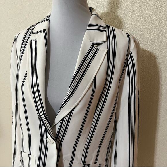 Sanctuary Crafted & Tailored white black striped blazer jacket NEW SMALL - Picture 3 of 8
